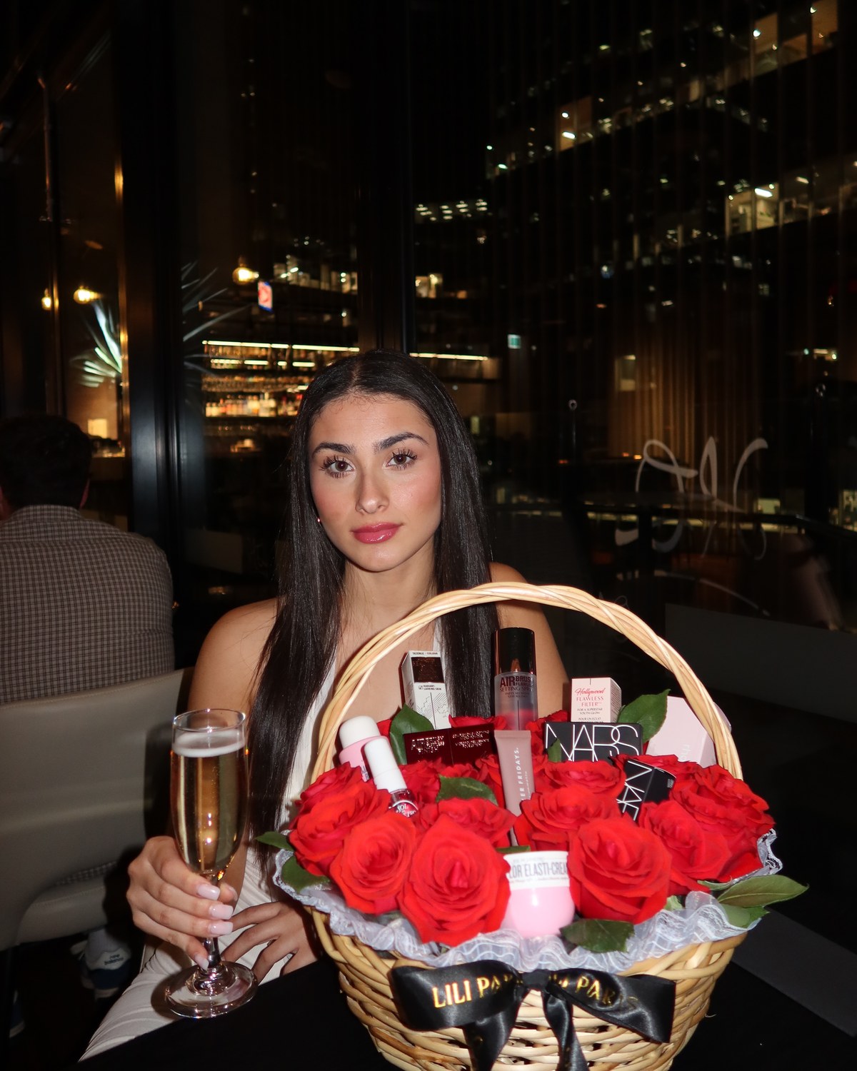 Luxury gifting with premium roses